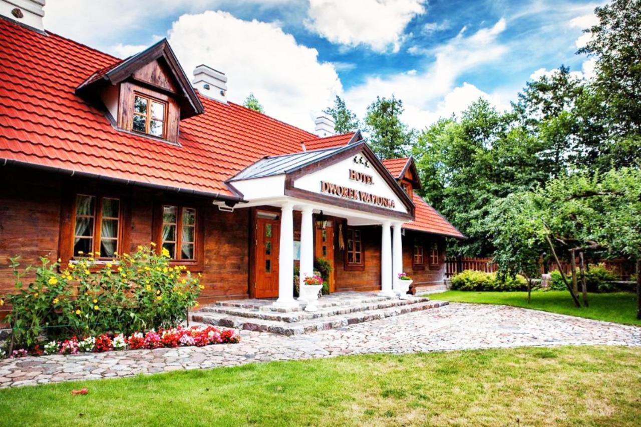 Hotel Dworek Wapionka Górzno Exteriör bild